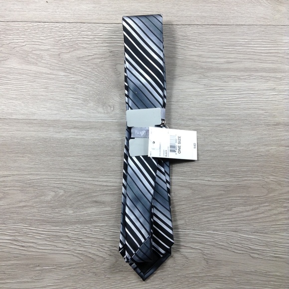 Van Heusen Black & Silver Striped w. Clip Tie - Picture 3 of 3